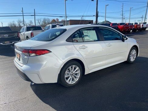 New 2026 Toyota Corolla LE image 9