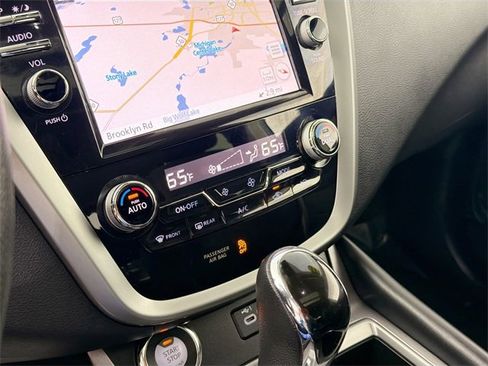 Used 2021 Nissan Murano SV image 15
