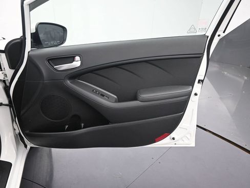 Used 2018 Kia Forte LX w/ LX Popular Package FWD image 20