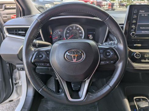 Used 2020 Toyota Corolla SE w/ Carpet Mat Package FWD image 12