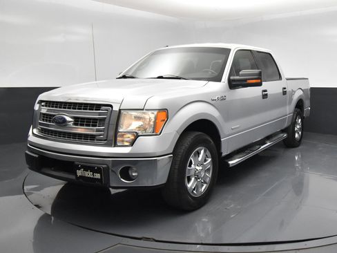 Used 2013 Ford F150 XLT w/ XLT Chrome Pkg RWD image 2