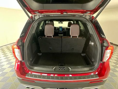 Used 2020 Ford Explorer Platinum AWD/4WD image 27