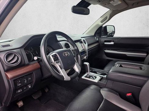 Used 2020 Toyota Tundra Limited w/ Limited Premium Package AWD/4WD image 9