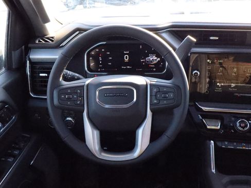 New 2026 GMC Sierra 3500 Denali w/ Denali Reserve Package image 9