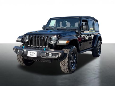 Used 2023 Jeep Wrangler Unlimited Rubicon 4xe AWD/4WD image 4