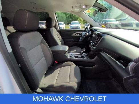 Certified 2021 Chevrolet Traverse LT AWD/4WD image 28