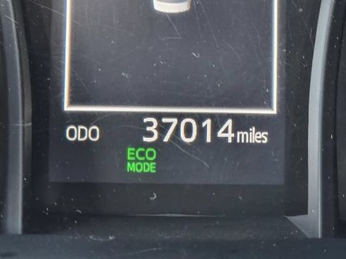 Used 2023 Toyota Camry SE FWD image 31