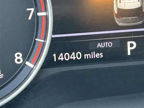 Certified 2025 Nissan Rogue SV image 29