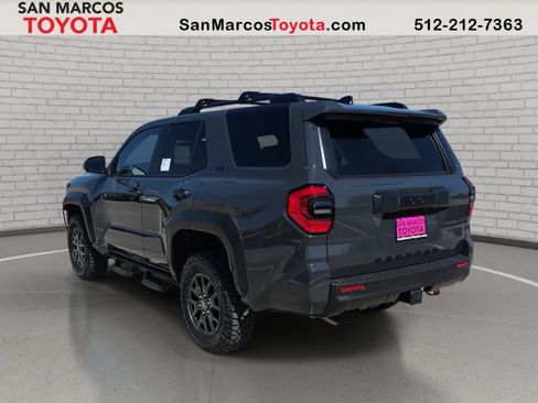 New 2026 Toyota 4Runner SR5 AWD/4WD image 7