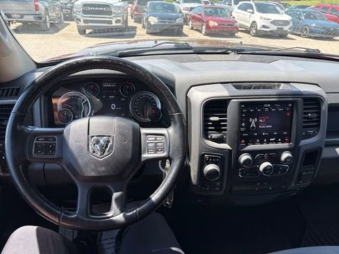 Used 2019 RAM 1500 Express w/ Wheel & Sound Group AWD/4WD image 10