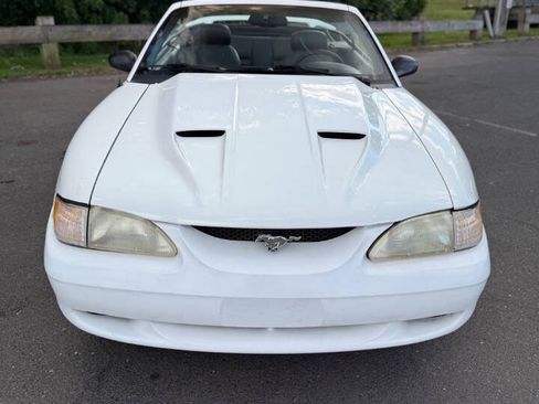 Used 1996 Ford Mustang GT RWD image 9