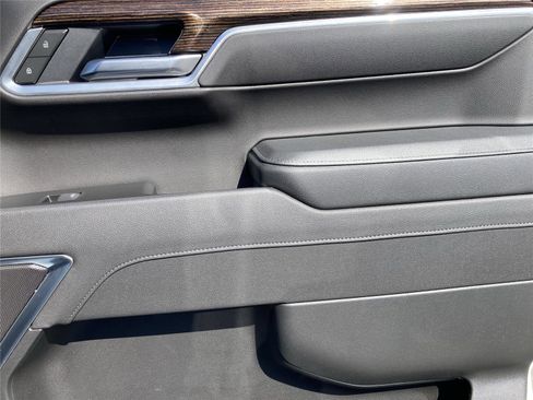 New 2026 GMC Sierra 1500 Elevation image 14