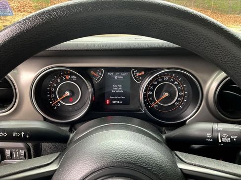 Used 2021 Jeep Wrangler Unlimited Sport AWD/4WD image 25