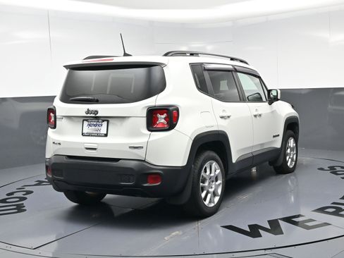 Used 2021 Jeep Renegade Latitude AWD/4WD image 9