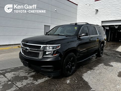 Used 2019 Chevrolet Suburban LT w/ LT Midnight Edition AWD/4WD image 1