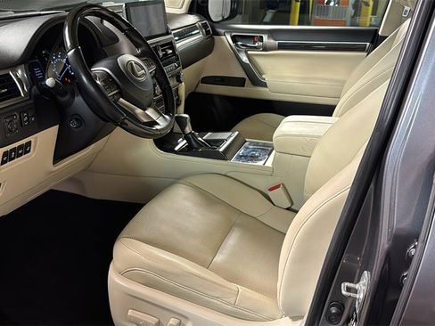 Certified 2023 Lexus GX 460 Premium w/ Premium Package image 26
