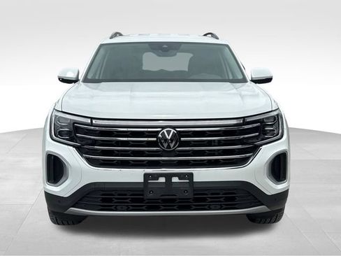 Used 2024 Volkswagen Atlas SE FWD image 8