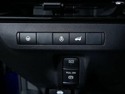 Used 2025 Nissan Murano SL image 24