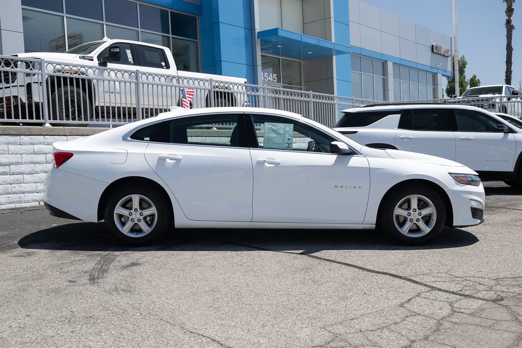 Used 2023 Chevrolet Malibu LT FWD image 4