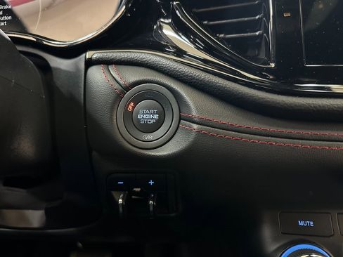 Certified 2024 Dodge Durango GT image 23