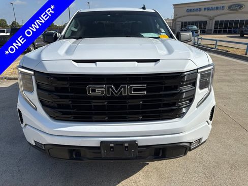 Used 2022 GMC Sierra 1500 Elevation w/ X31 Off-Road Package AWD/4WD image 2