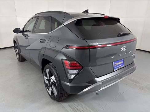 Used 2025 Hyundai Kona Limited image 5