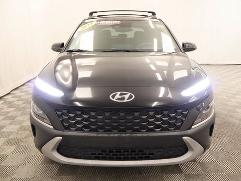 Used 2023 Hyundai Kona SEL FWD image 5