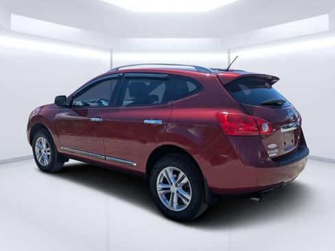 Used 2015 Nissan Rogue S w/ Convenience Package FWD image 5