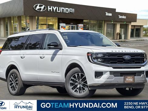 Used 2025 Ford Expedition Max Platinum AWD/4WD image 1