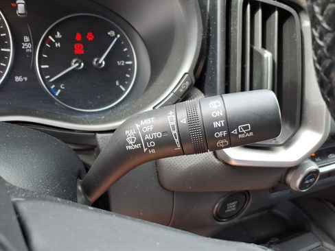 Used 2024 MAZDA CX-50 AWD 2.5 S w/ Preferred Package image 25