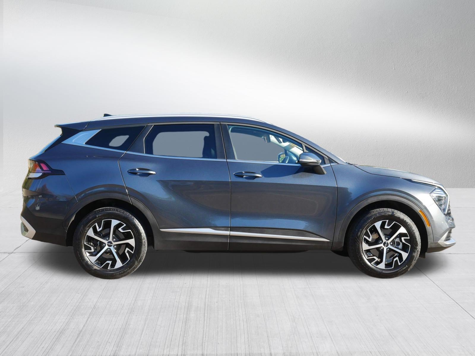 Certified 2024 Kia Sportage EX AWD/4WD image 8