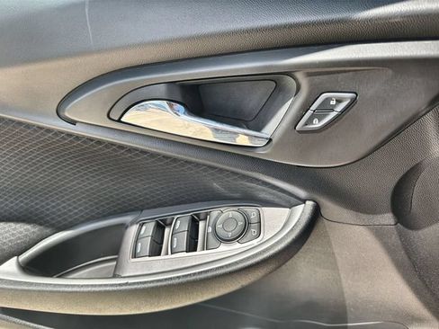 Used 2024 Chevrolet Malibu LT FWD image 22