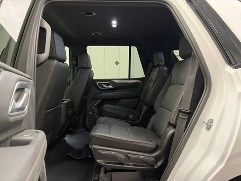 Used 2024 Chevrolet Tahoe RST w/ Luxury Package AWD/4WD image 14