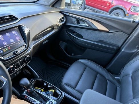 Used 2023 Chevrolet TrailBlazer ACTIV w/ Convenience Package image 15