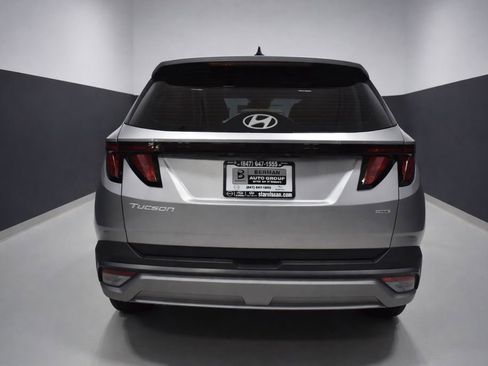 Used 2025 Hyundai Tucson SE image 9