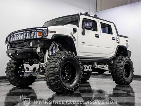 Used 2005 HUMMER H2 SUT w/ Preferred Equipment Group image 19