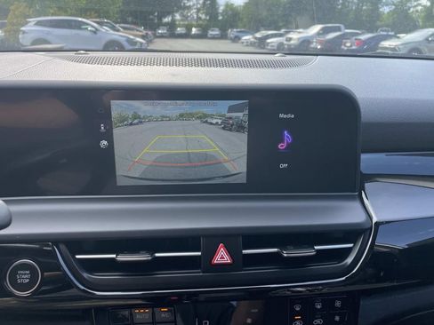 New 2026 Kia Seltos S AWD/4WD image 10