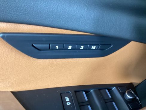 Used 2020 Jaguar XE R-Dynamic S image 16