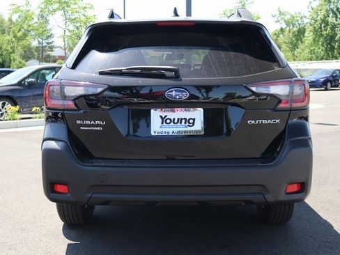 Used 2025 Subaru Outback Premium image 4