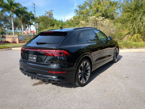 Certified 2025 Audi Q8 Premium Plus w/ Premium Plus Package image 4