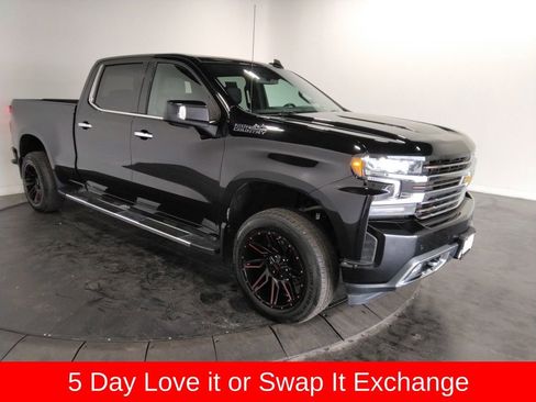 Used 2019 Chevrolet Silverado 1500 High Country image 3
