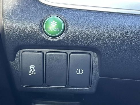 Used 2016 Honda CR-V LX image 32