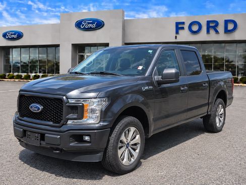 Used 2018 Ford F150 XL w/ Equipment Group 101A Mid AWD/4WD image 1