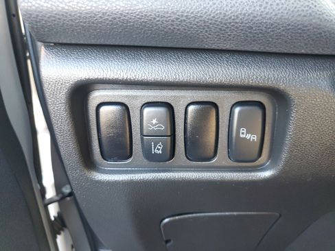 Used 2023 Mitsubishi Outlander Sport SE image 30