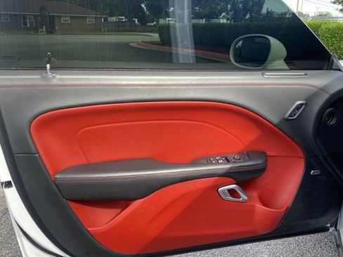 Used 2021 Dodge Challenger R/T Scat Pack RWD image 10