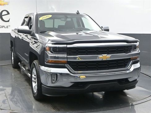 Used 2016 Chevrolet Silverado 1500 LT w/ All Star Edition image 45