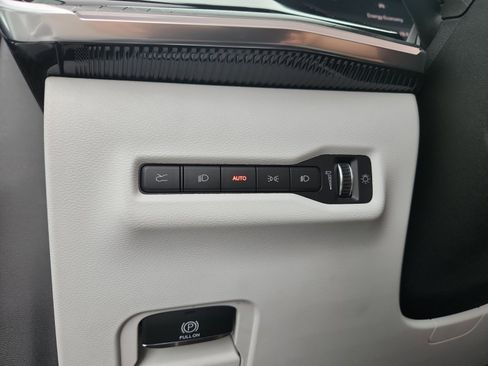 New 2025 Jeep Wagoneer S Limited w/ Comfort Package image 31