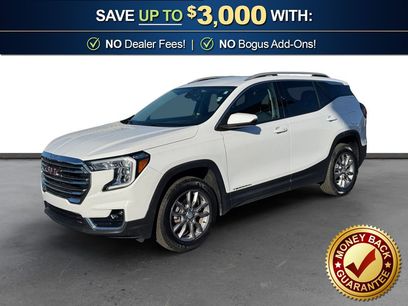 Used 2024 GMC Terrain SLT