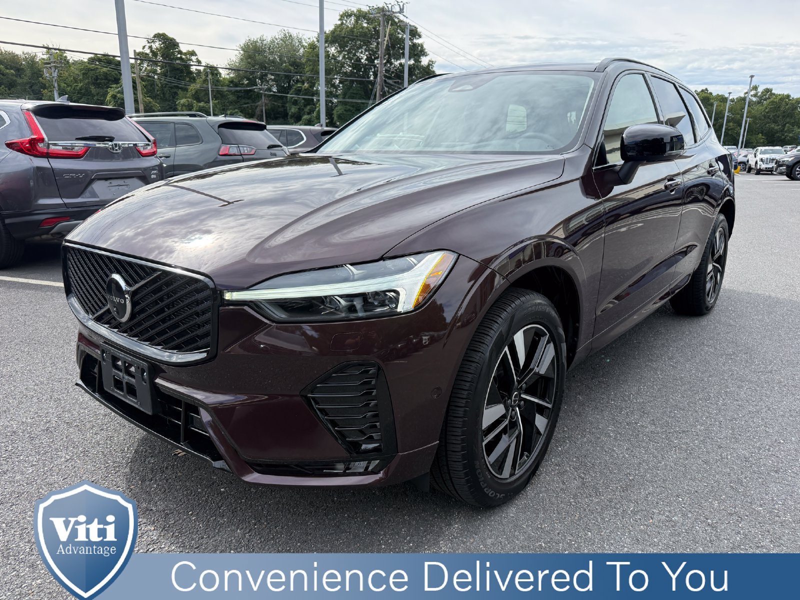 Used 2026 Volvo XC60 B5 Plus w/ Protection Package Premier AWD/4WD image 4
