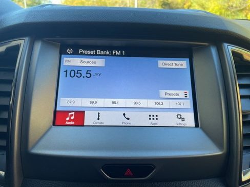 Certified 2019 Ford Ranger XLT w/ Equipment Group 302A Luxury image 23